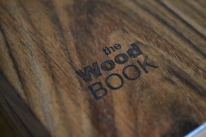 The wood book- Libro de sombras